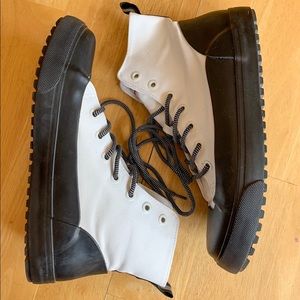 White and black Hunter for Target boots!